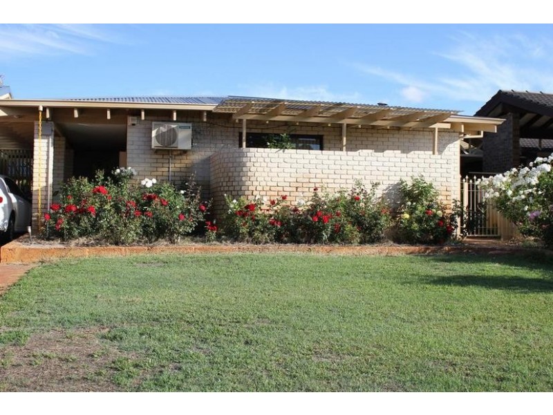 12 Riding Way, Bull Creek WA 6149