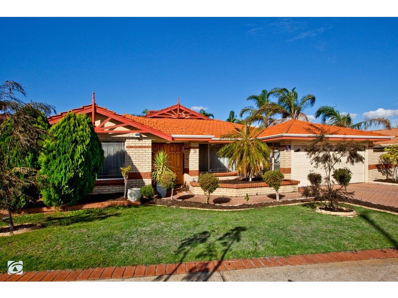 9 Freshwater Drive, Atwell WA 6164