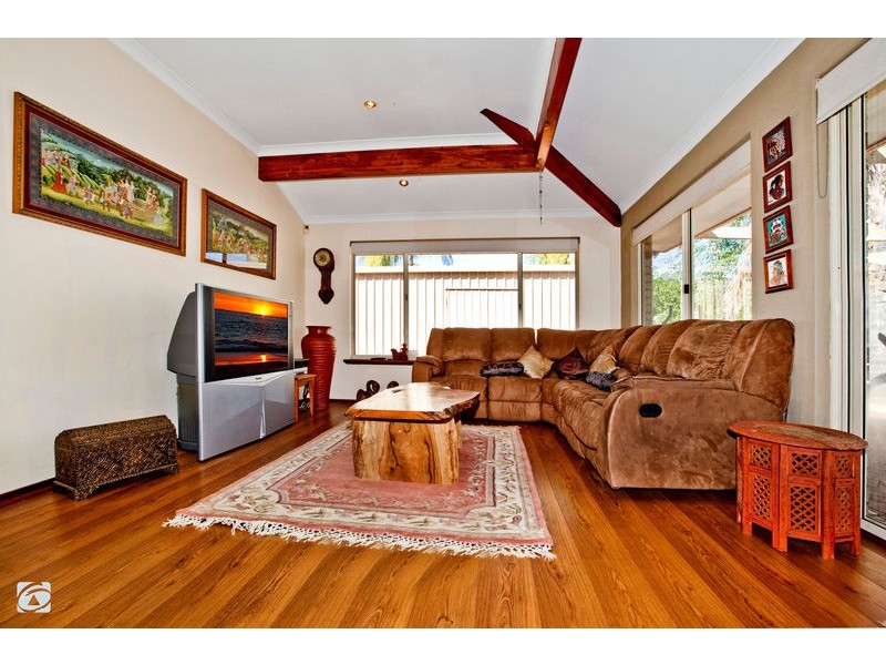 9 Freshwater Drive, Atwell WA 6164