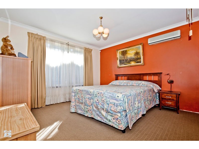 9 Freshwater Drive, Atwell WA 6164