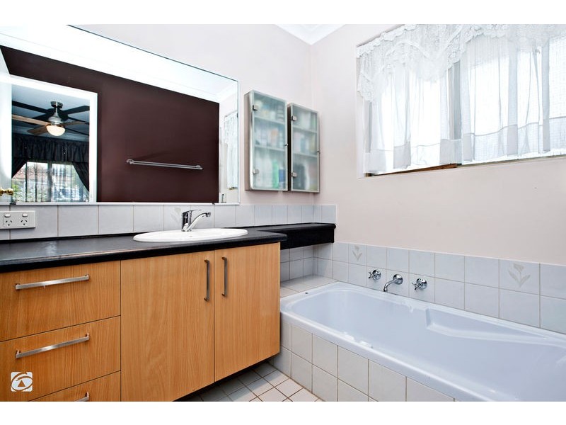 7 Vasse Court, Yangebup WA 6164