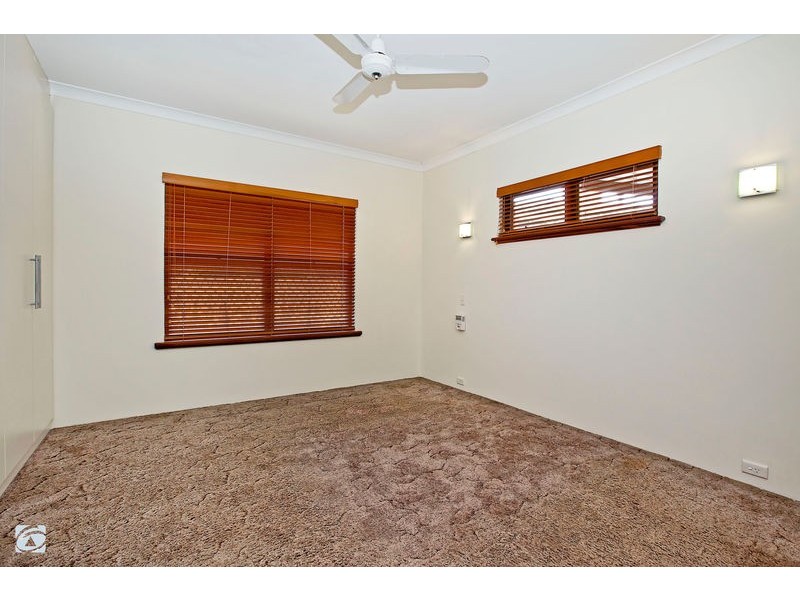 10 Jarrah Court, Yangebup WA 6164