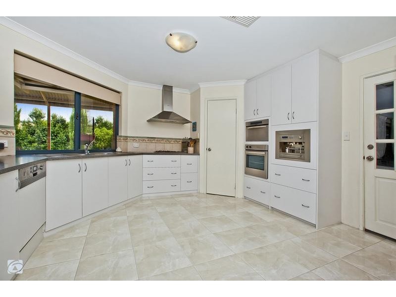 1 Harmony Avenue, Atwell WA 6164