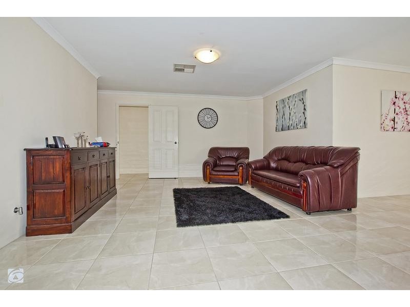 1 Harmony Avenue, Atwell WA 6164
