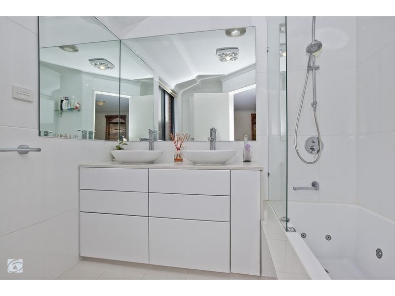 1 Harmony Avenue, Atwell WA 6164