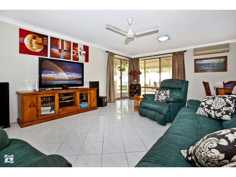 14 Bolderwood Drive, South Lake WA 6164