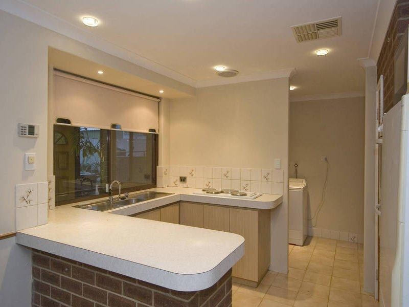 36 Allamanda Drive, South Lake WA 6164