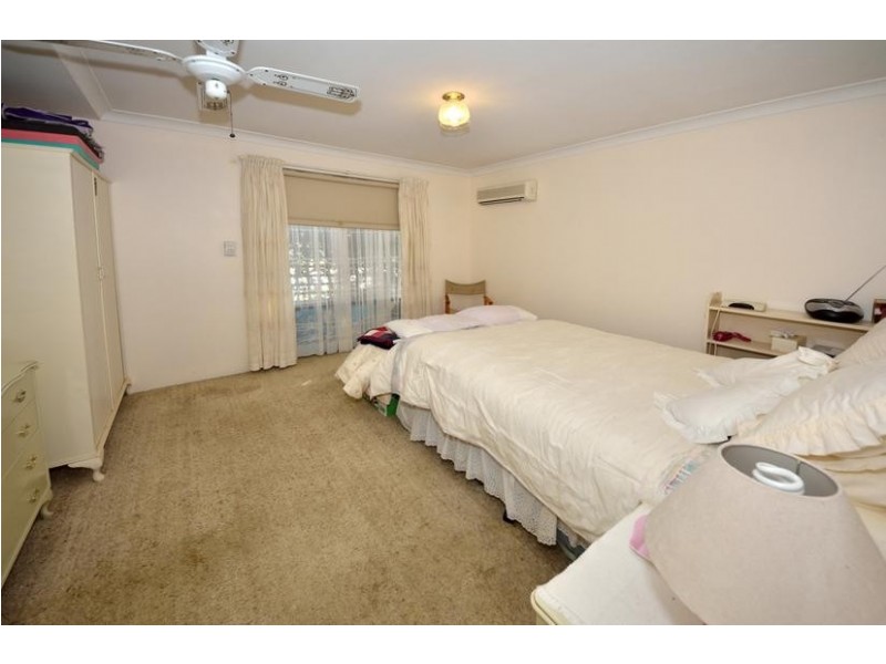 19 Allamanda Drive, South Lake WA 6164