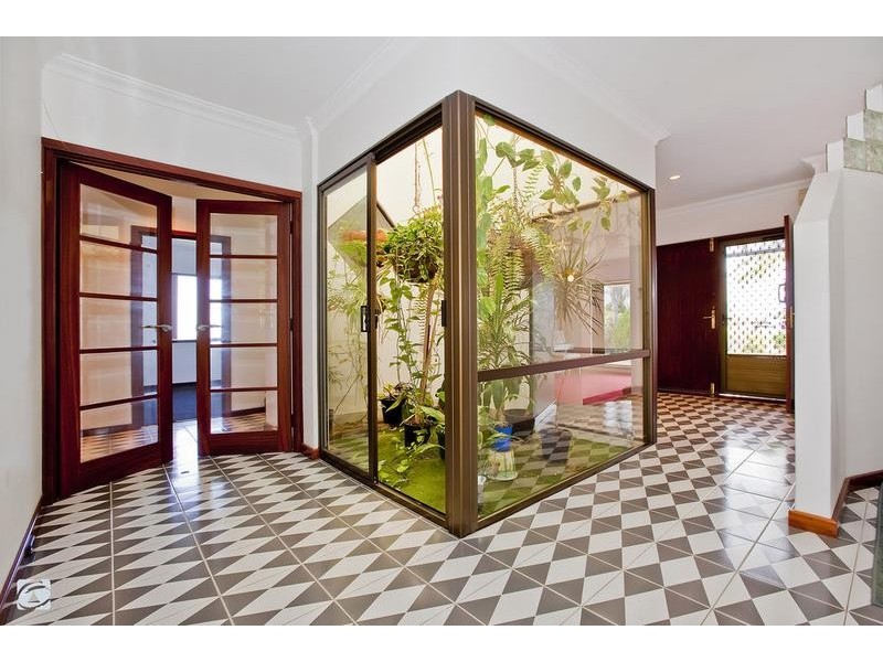 13 Boswell Place, Spearwood WA 6163