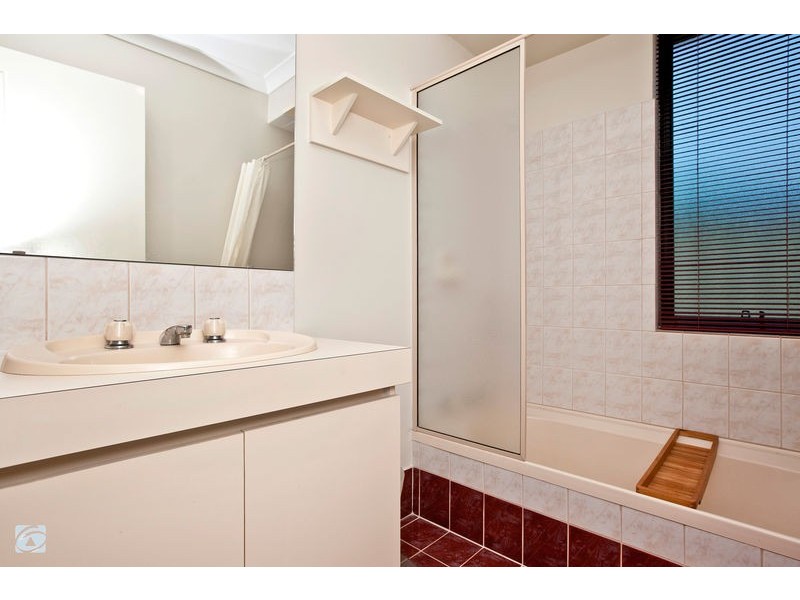 12 Hedges Retreat, Atwell WA 6164