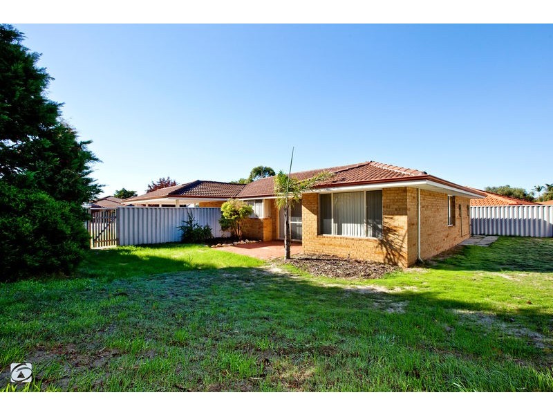 18 Catalpa Crescent, South Lake WA 6164