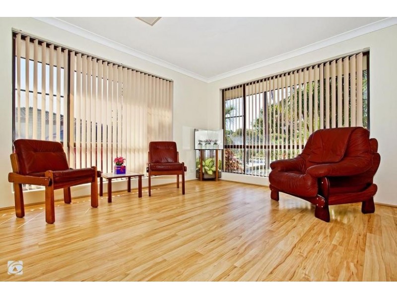 1 Pioneer Drive, Yangebup WA 6164