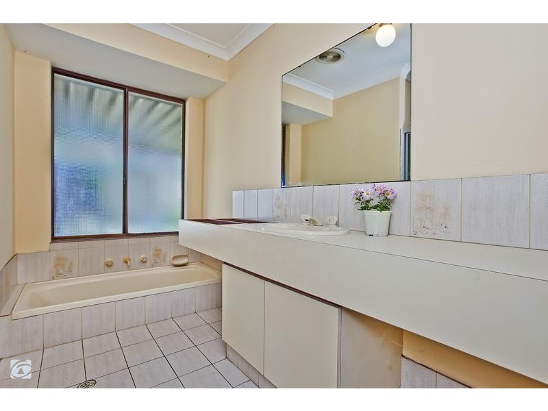 1 Pioneer Drive, Yangebup WA 6164