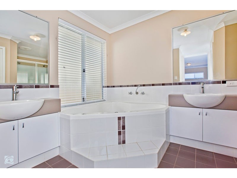 21 Amalfi Crescent, Yangebup WA 6164