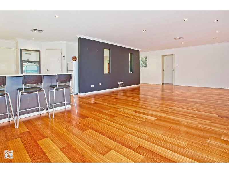 3 Colgrave Mews, South Lake WA 6164