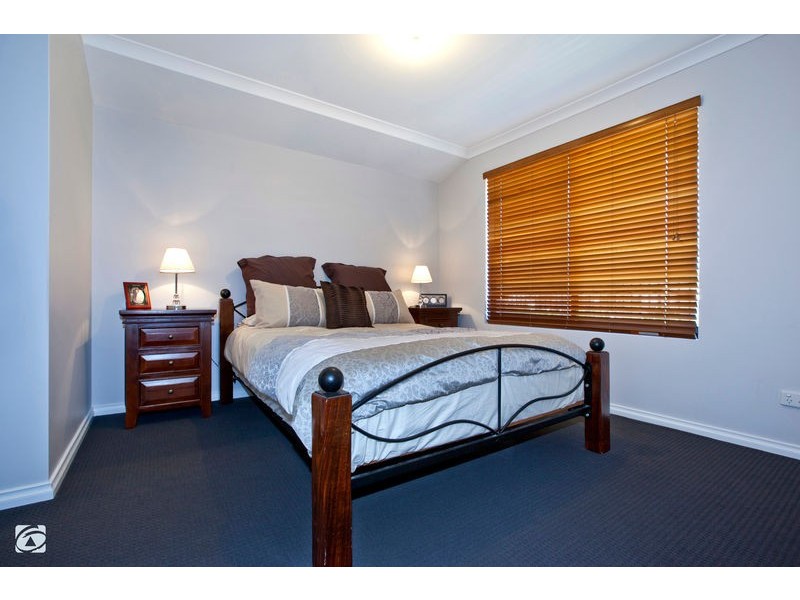 11 Blackmore Way, Wellard WA 6170