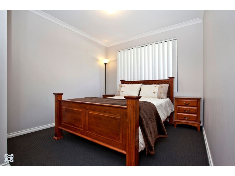 11 Blackmore Way, Wellard WA 6170