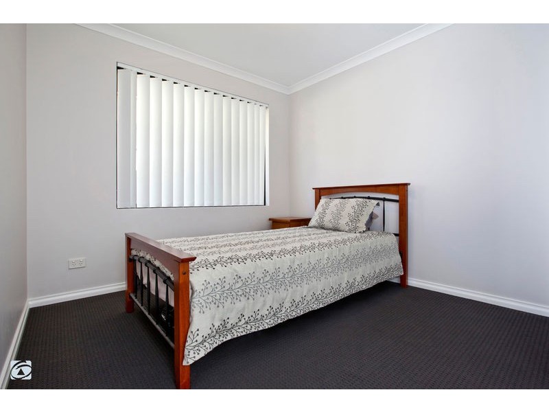 11 Blackmore Way, Wellard WA 6170