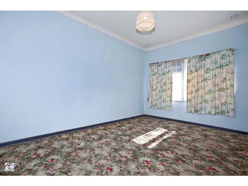 163 Winterfold Road, Coolbellup WA 6163