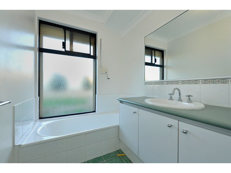 10 Mersey Close, Success WA 6164