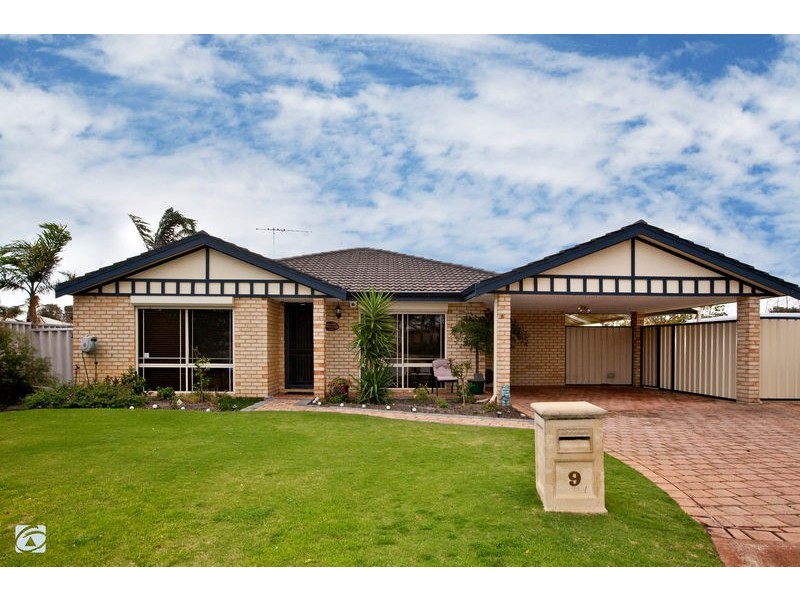 9 Hastings Court, Success WA 6164