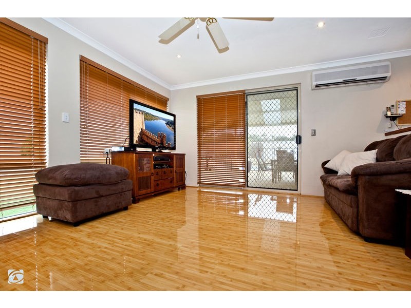 9 Hastings Court, Success WA 6164