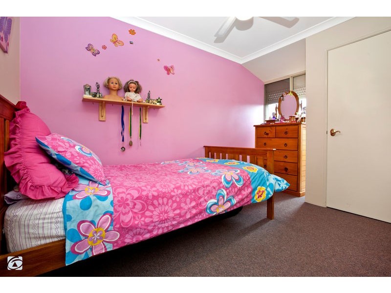 9 Hastings Court, Success WA 6164