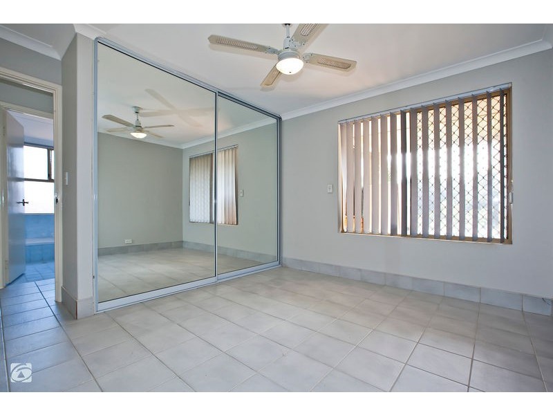 2 Dillon Rise, Yangebup WA 6164