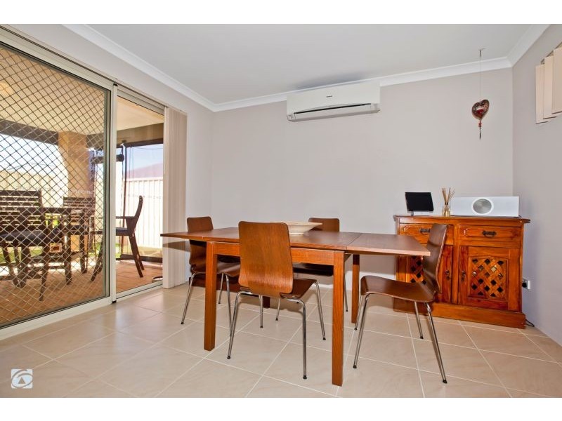 3/25 Peppermint Gardens, Aubin Grove WA 6164