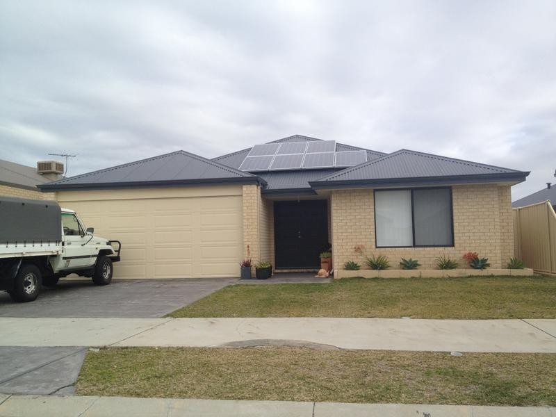 13 Jacksonia Promenade, Success WA 6164