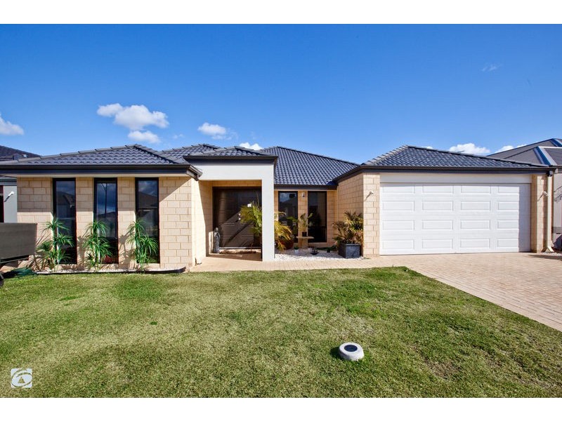 36 Marseille Gardens, Piara Waters WA 6112