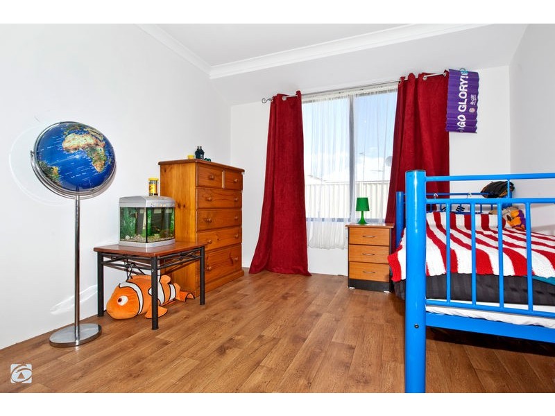 36 Marseille Gardens, Piara Waters WA 6112