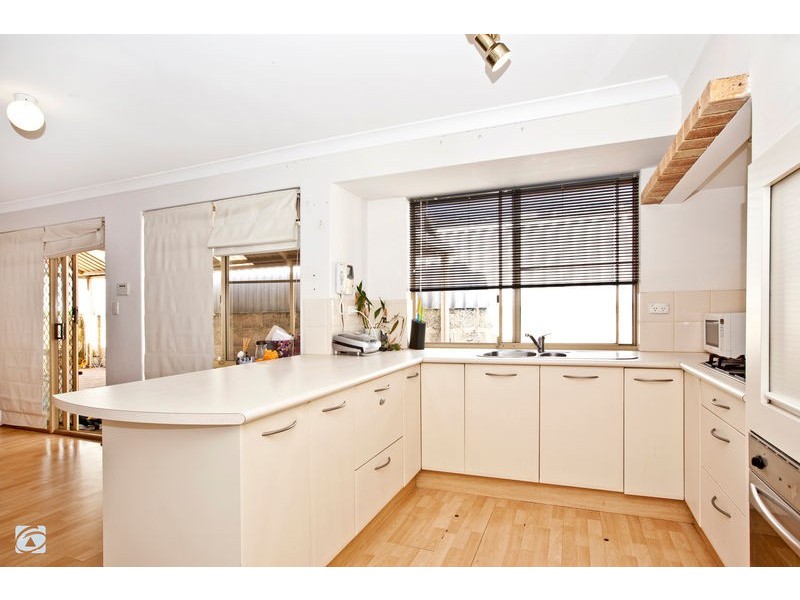 81 Beasley Road, Leeming WA 6149