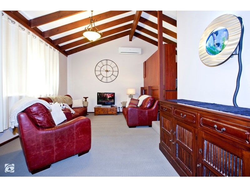 26 Moorhen Drive, Yangebup WA 6164