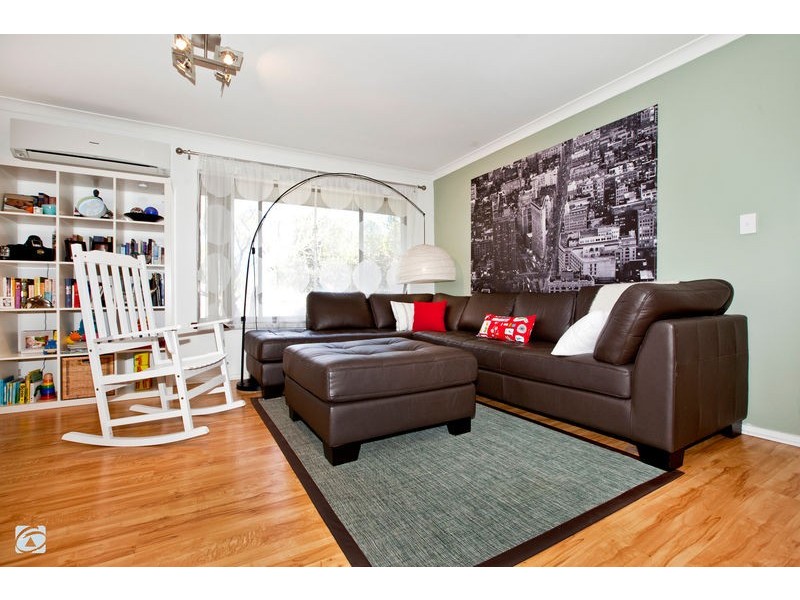 26 Moorhen Drive, Yangebup WA 6164