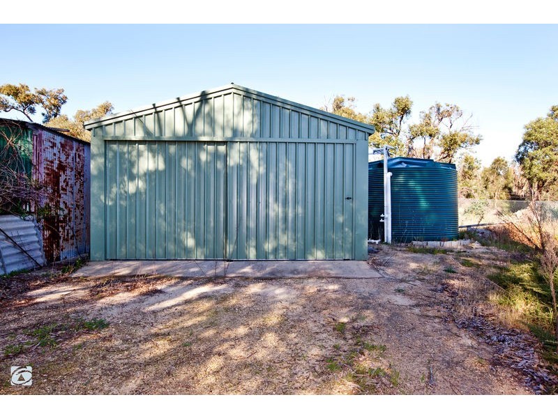 339 Mandogalup Road, Hope Valley WA 6165