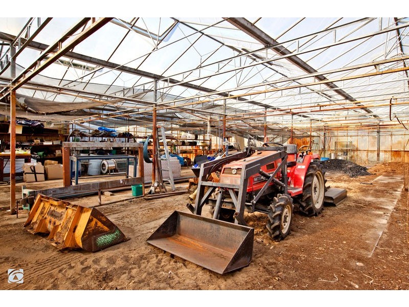 339 Mandogalup Road, Hope Valley WA 6165