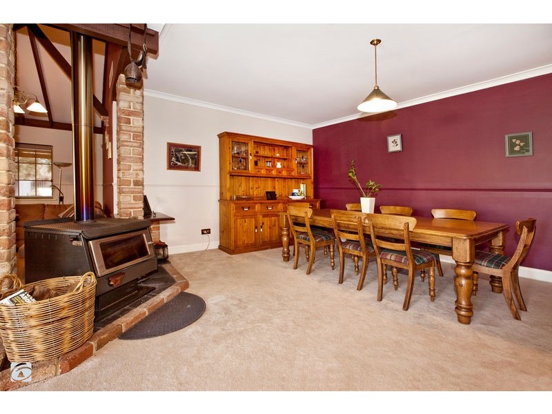 291 Foxton Drive, Oakford WA 6121