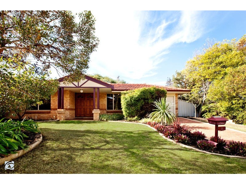 8 Pavonia Heights, South Lake WA 6164