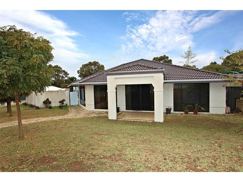 6 Centaury Close, Beeliar WA 6164