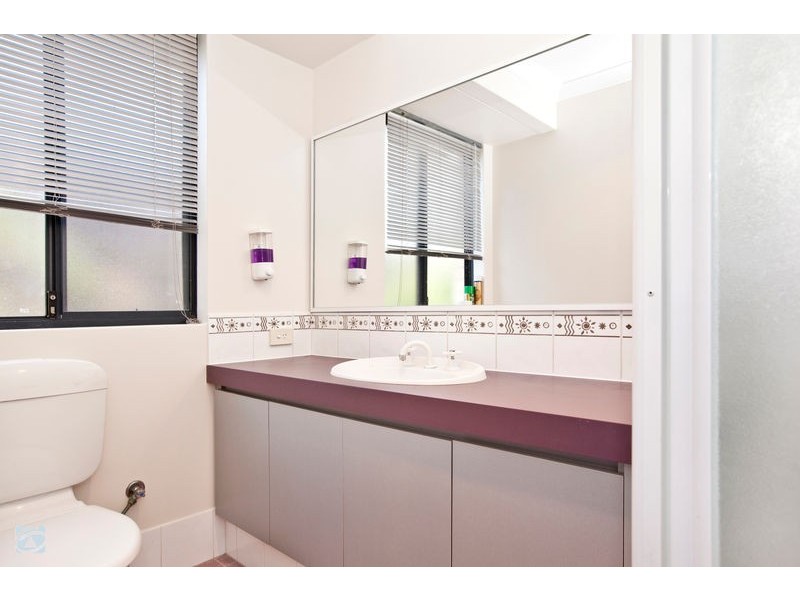 13 Sheffield Bend, Success WA 6164