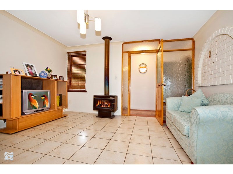 12 Foxon Road, Bibra Lake WA 6163