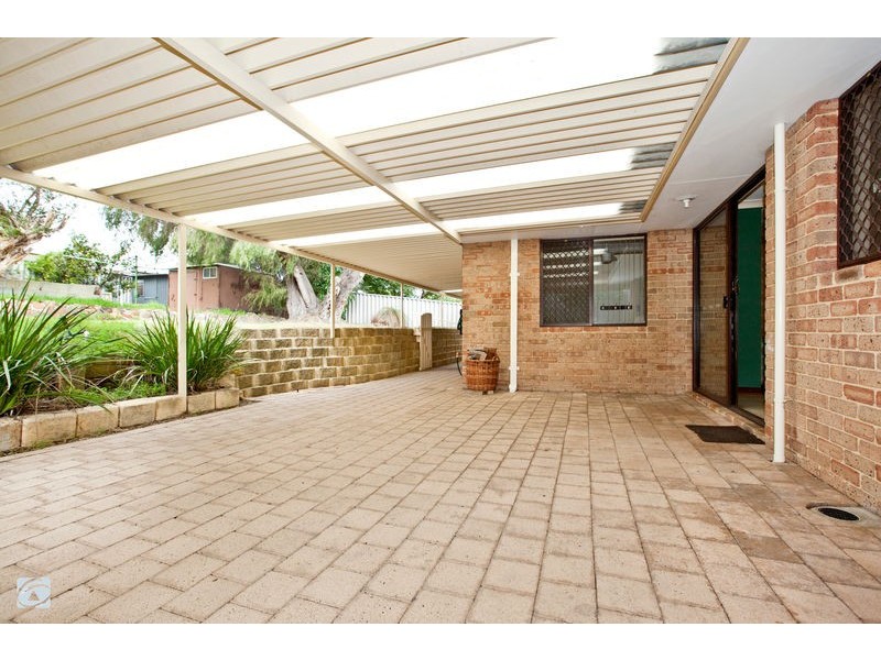 12 Foxon Road, Bibra Lake WA 6163