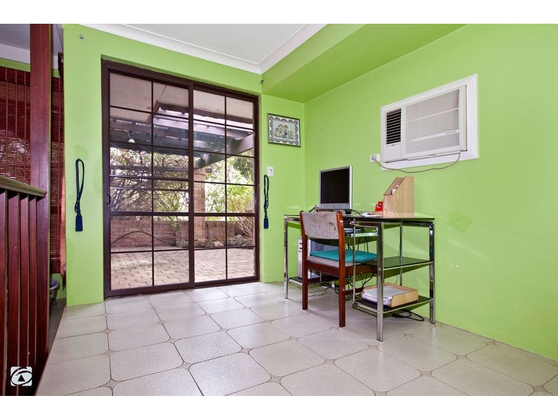 12 Foxon Road, Bibra Lake WA 6163