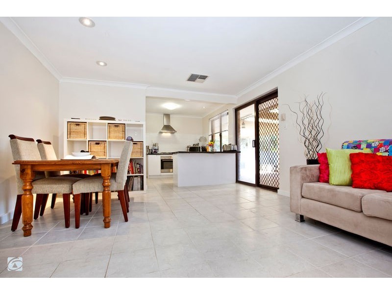 119 Plover Drive, Yangebup WA 6164