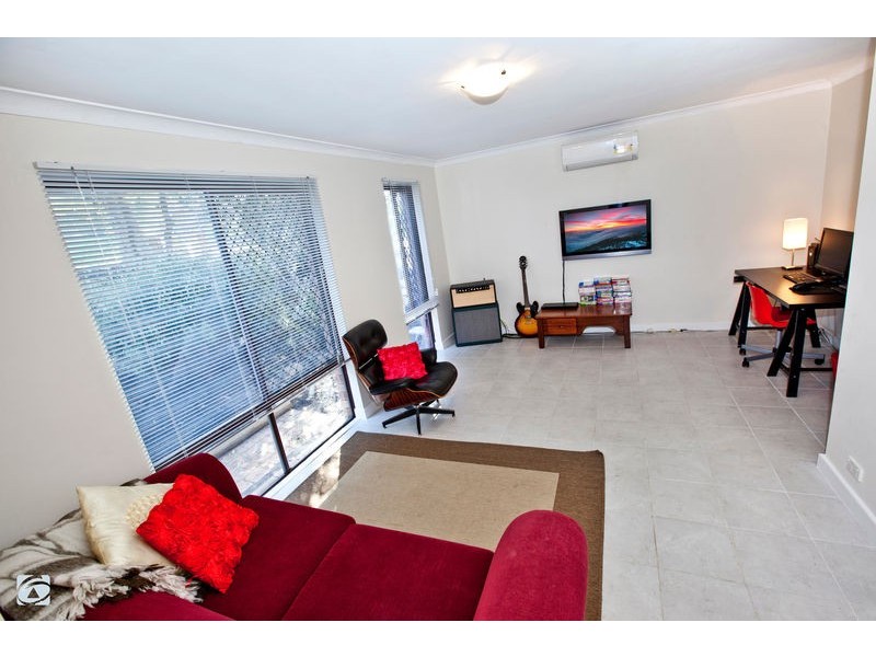 119 Plover Drive, Yangebup WA 6164