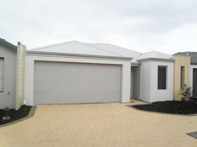 4/31 Peppermint Gardens, Aubin Grove WA 6164