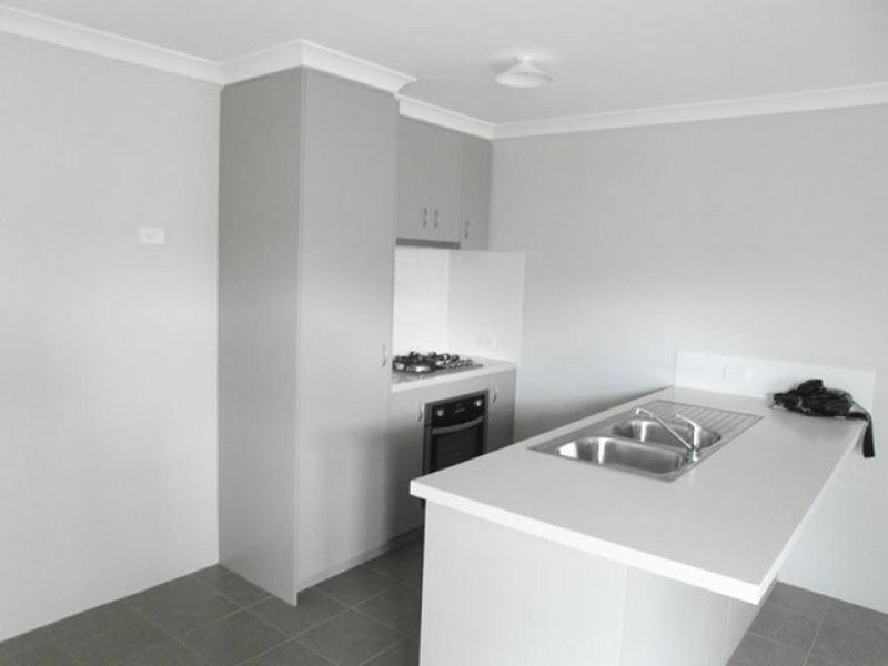 4/31 Peppermint Gardens, Aubin Grove WA 6164