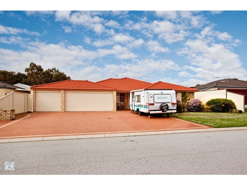 18 Dorrigo Way, South Lake WA 6164