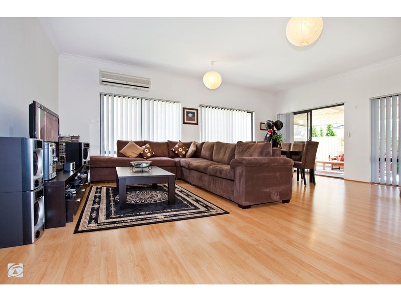 34 Ranunculus Court, Beeliar WA 6164